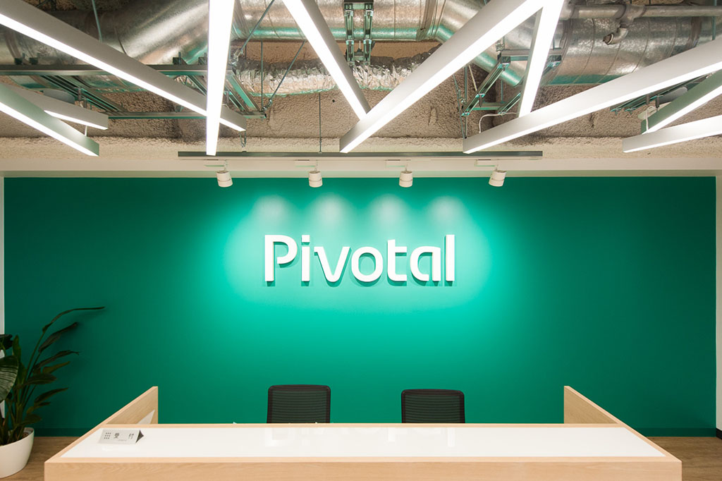 Interior graphic design for Pivotal and Pivotal Labs by Ian Lynam Design in Tokyo.